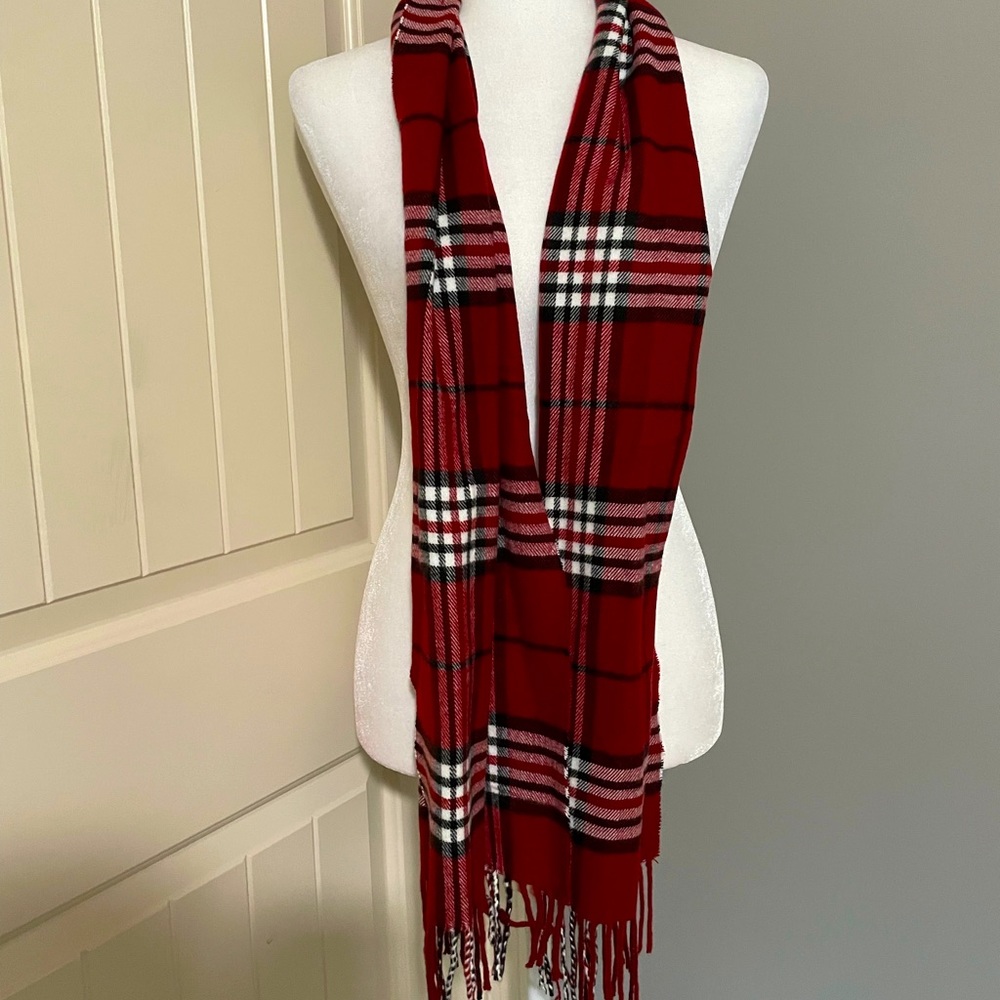 Plaid wool scarf